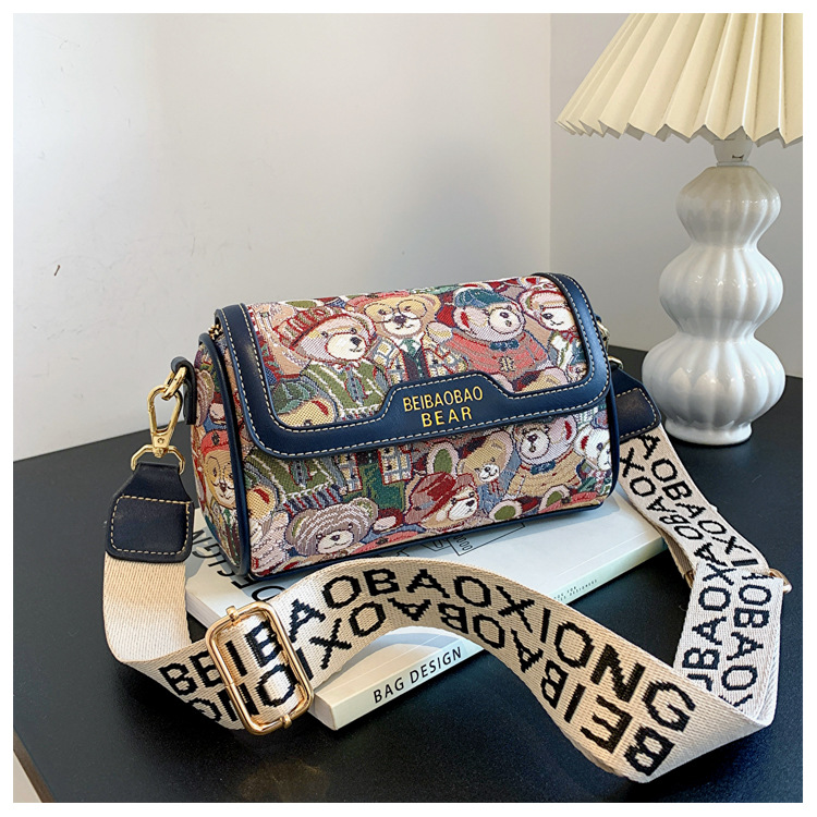 Retro Allover Bear Jacquard Mini Crossbody Bag  Women Cute Printed Flap Shoulder Bag With Wide Adjustable Strap